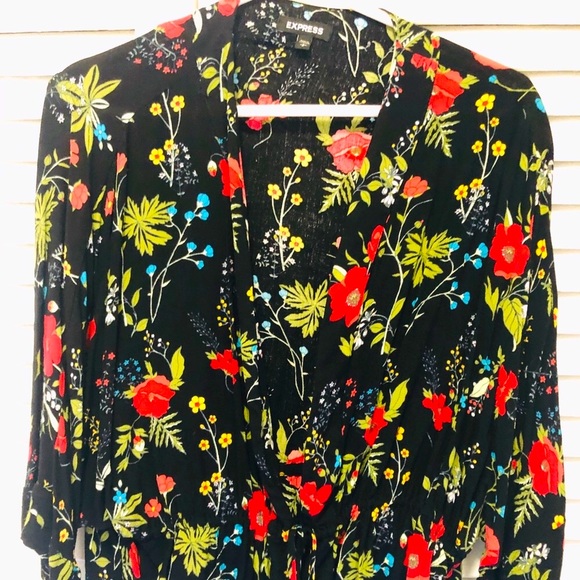 Express kimono style flowery shirt - Picture 3 of 5